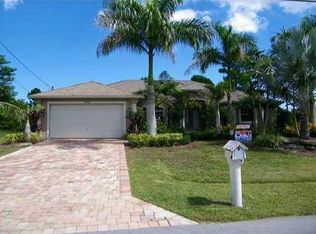 5849 NW Gillespie Ave, Port Saint Lucie, FL 34986