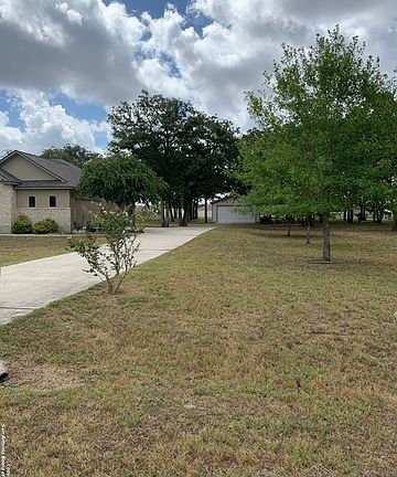 4th image of 416 Ringaskiddy Cir
