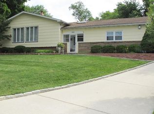 3102 New Albany Rd, Cinnaminson, NJ 08077