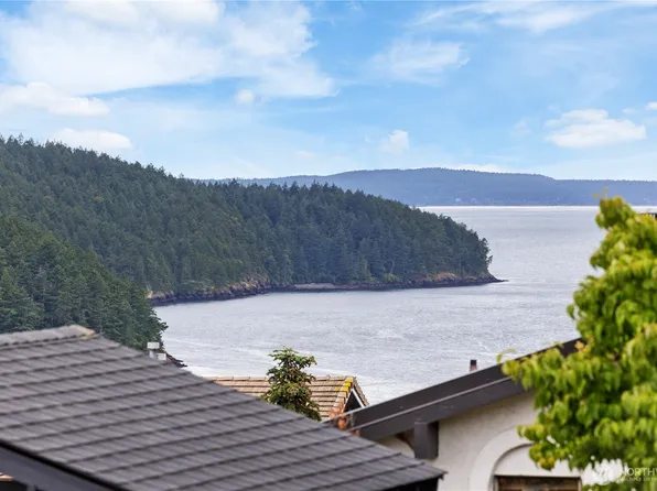 2204 Dublin Place, Anacortes, WA 98221