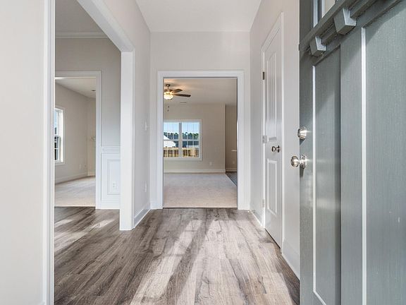 3rd image of 806 Maritime Way