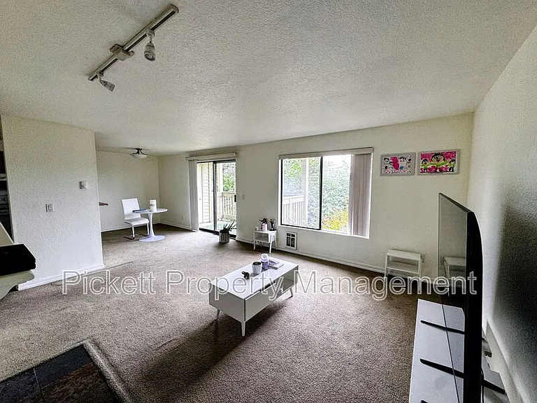 1700 W Sunn Fjord Ln #L104 — Photo 8