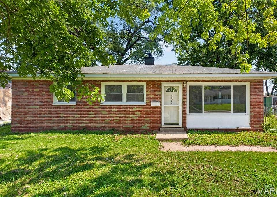 1st image of 603 Saint Nicholas Dr