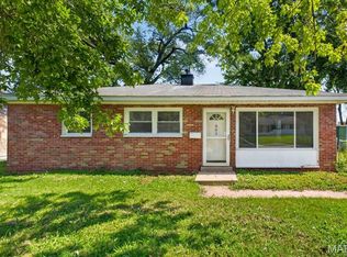 603 Saint Nicholas Dr, Cahokia, IL 62206