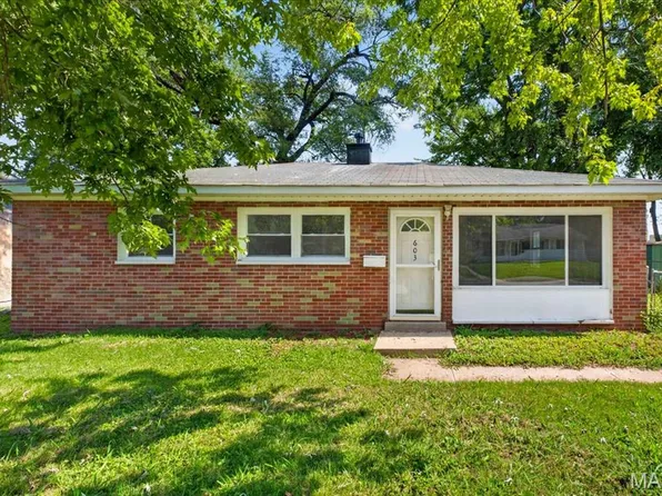 603 Saint Nicholas Dr, Cahokia, IL 62206