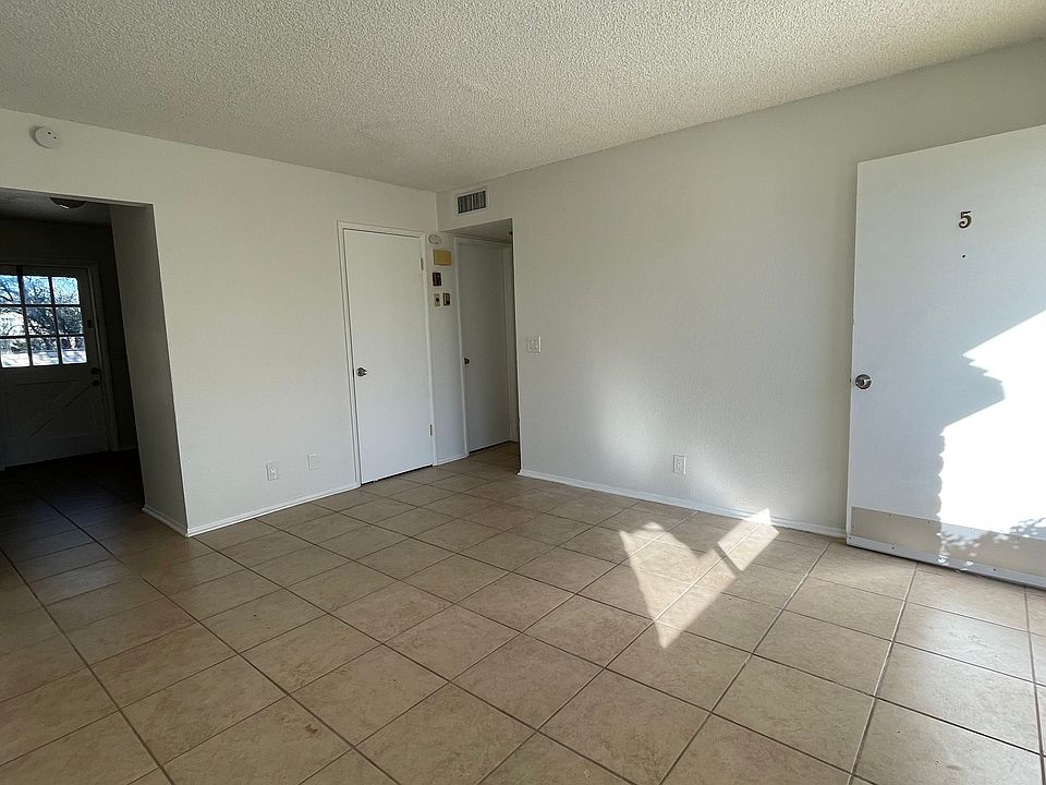 2nd image of 520 E Date St APT 1