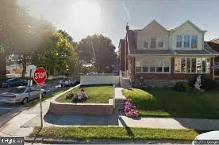 1st image of 7831 Loretto Ave
