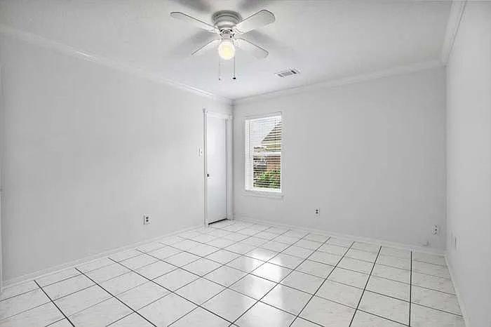 8419 Opalwood Ln #MAIN — Photo 7