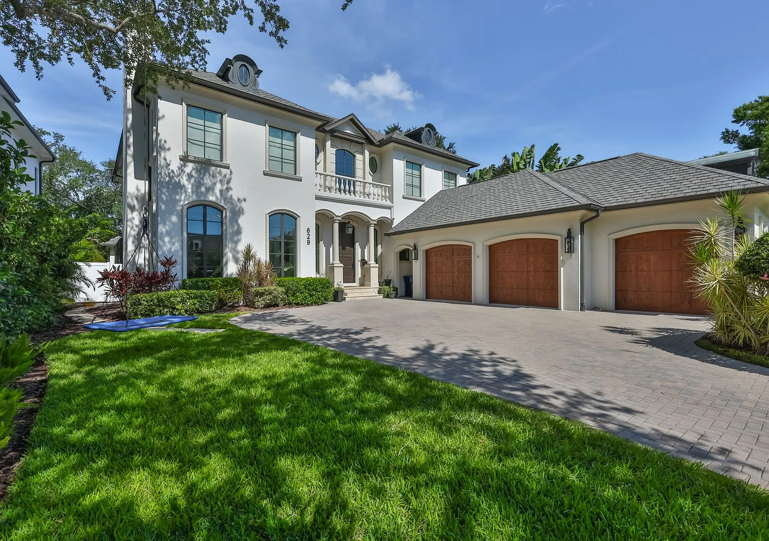 Davis Island Executive Home — Photo 1