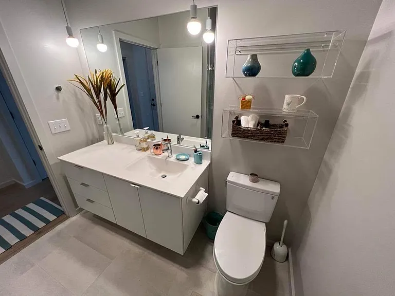 Bathroom Layout
