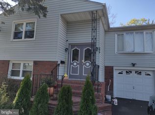 2864 Carter Rd, Feasterville, PA 19053