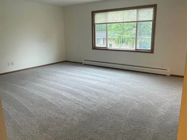 Tonka Manor, 421 Division St APT 10, Excelsior, MN 55331
