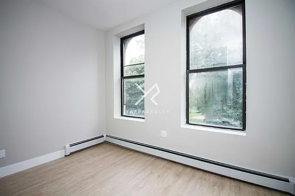 Rented by Yaffa Realty LLC | media 1