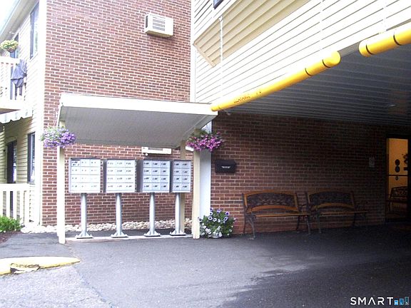 3rd image of 40 Firetown Road #20