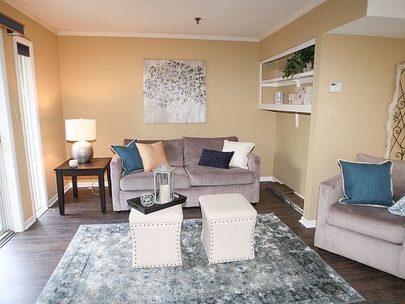 4th image of 1306 Riverview Ave APT 1