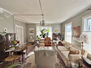 10 Gilman St APT 2, Portland, ME 04102