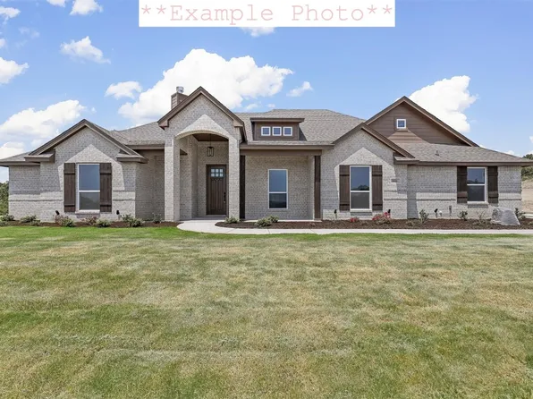 321 Monument Pl, Azle, TX 76020