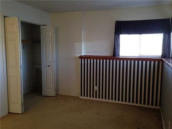 5th image of 3050 Sequoyah Dr