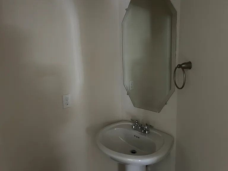 12045 Walden Wood Dr — Photo 22