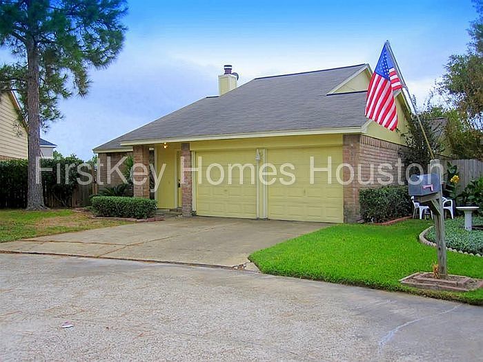 1st image of 2222 Kingston Ct