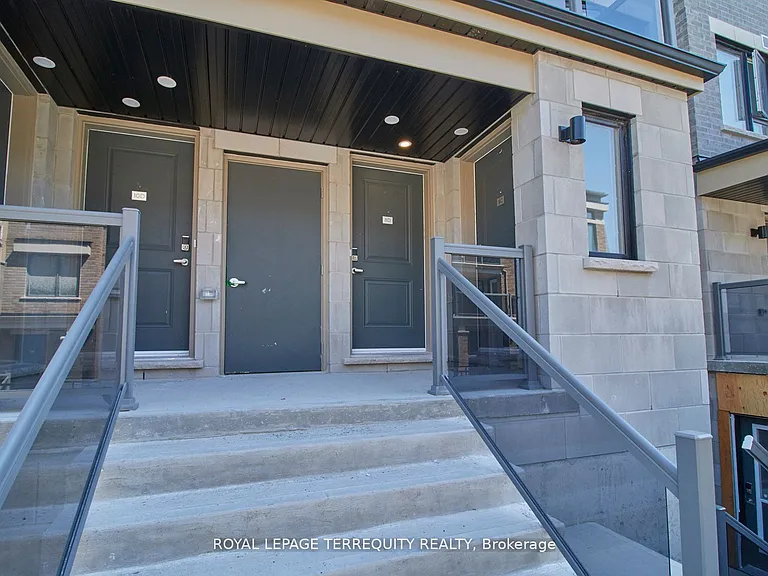 8 D Lookout Dr — Photo 2