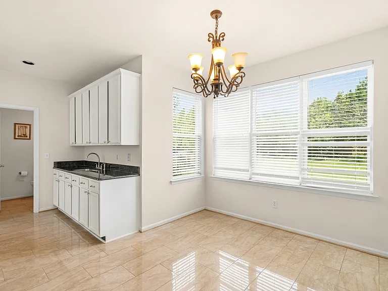 7707 White Willow Ct — Photo 12