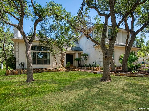 2nd image of 2207 ESTATE VIEW DR