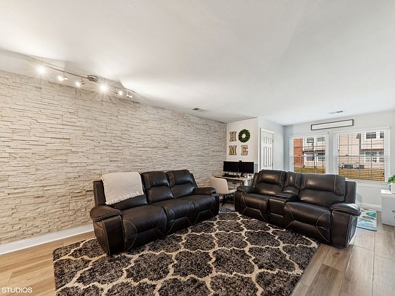 3rd image of 1374 E Wyndham Cir APT 102