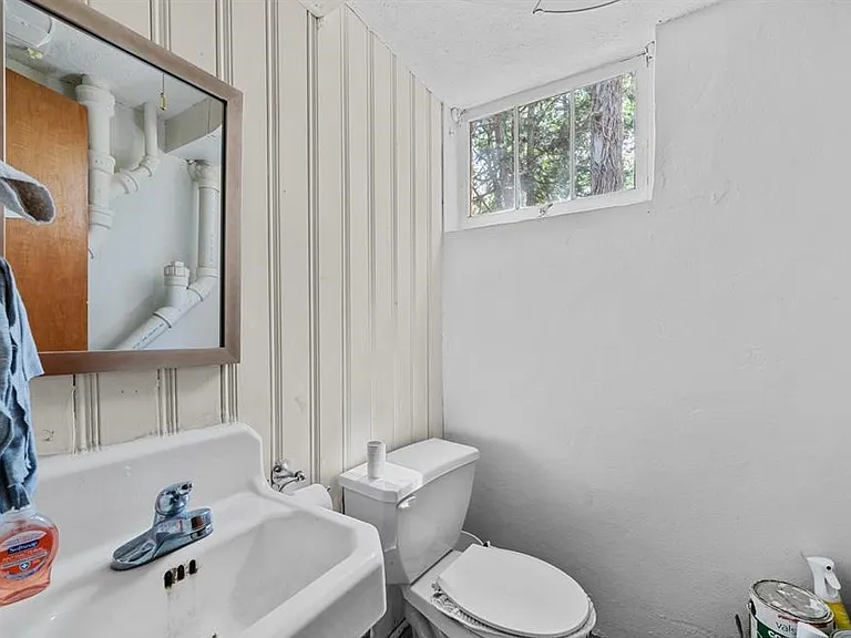 328 W Ridgewood Ave — Photo 44