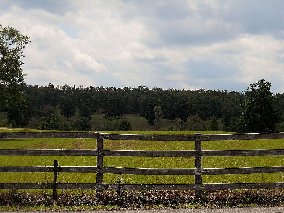 2nd image of 595 Peaceful Hills Dr