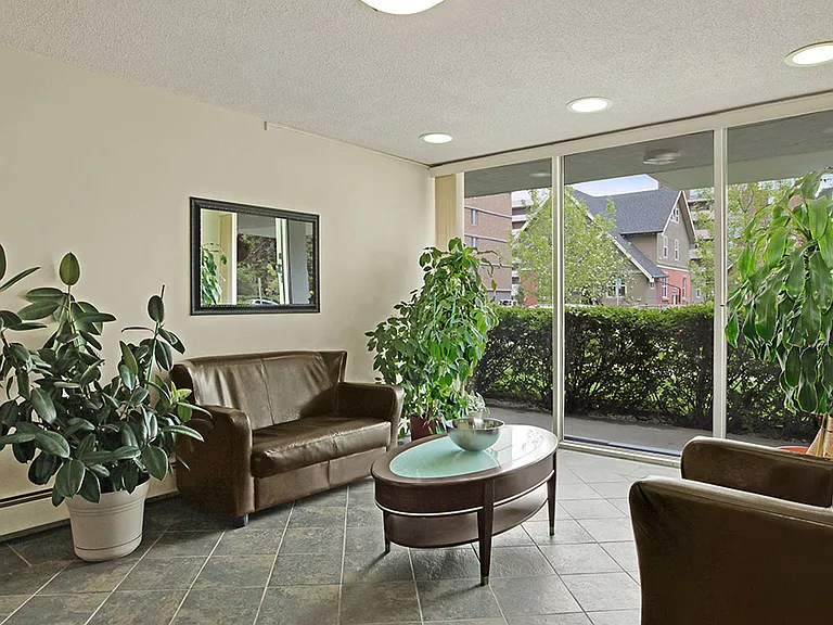 813 13th Ave SW — Photo 15