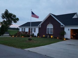 2295 Patterson Rd, Versailles, KY 40383