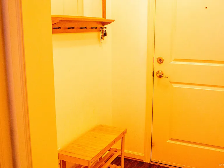 Entry way