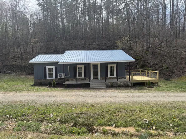 446 Kilburn Hollow Rd, Waynesboro, TN 38485