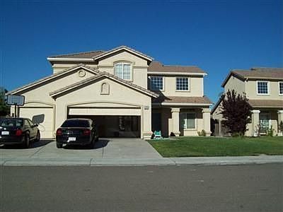 1st image of 2556 Blossom Cir