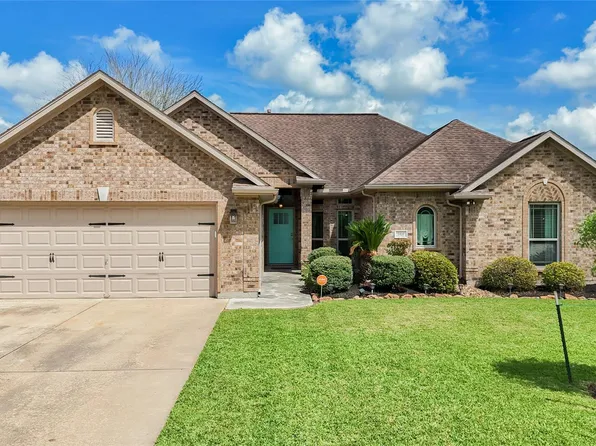 144 Dove Trl, Richwood, TX 77531