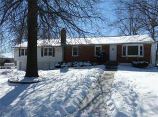 3600 SW Crane Rd, Lees Summit, MO 64082