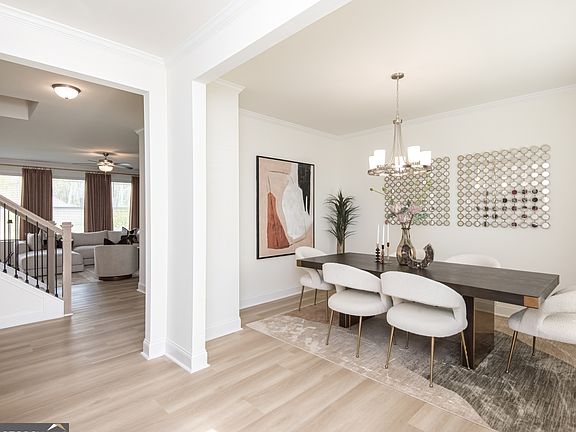 5th image of 5910 Spring Way