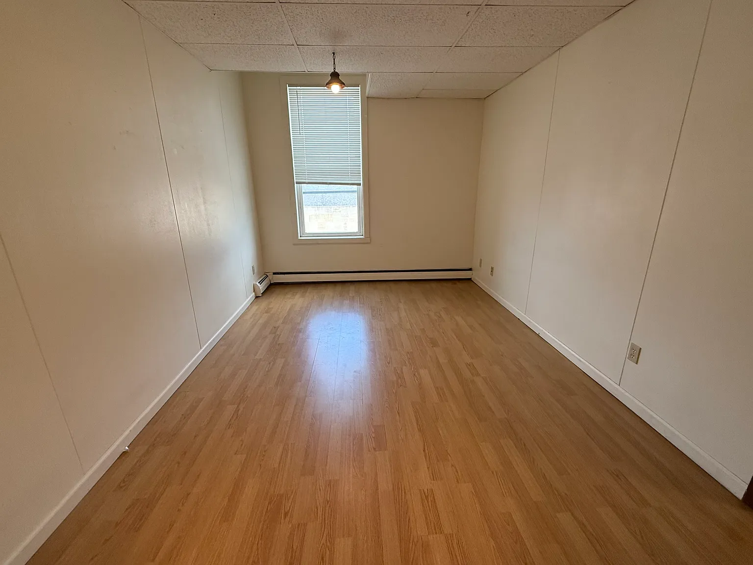 1 bed, $995 — Photo 3