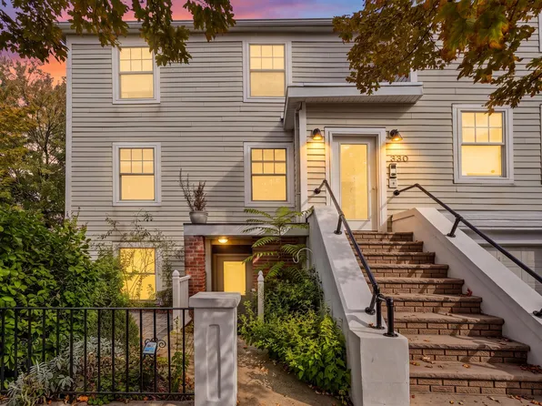 330 4th Street image 1 of 30