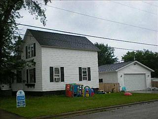 2nd image of 551 13th Ave N