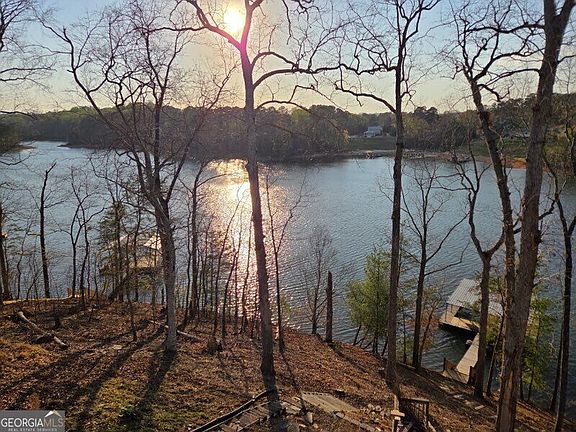 3rd image of 3347 Cove Overlook Rd