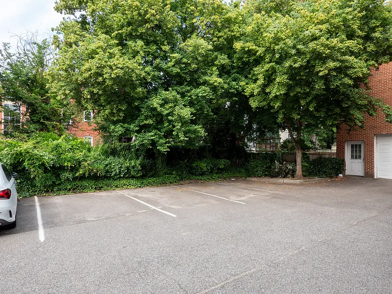 805A Westover Ave #1 — Photo 40