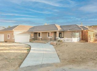 31704 Bogie Pl, Llano, CA 93544