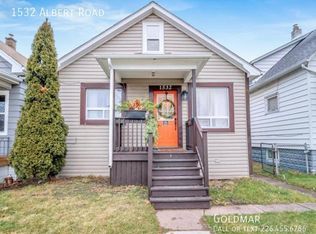 1532 Albert Rd, Windsor, ON N8Y3R2
