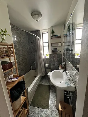 Rented by Manhattan Dwelling Corporation | media 9
