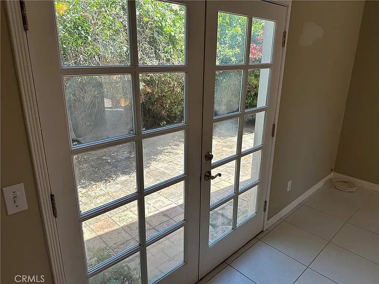 435 Talbert St — Photo 13