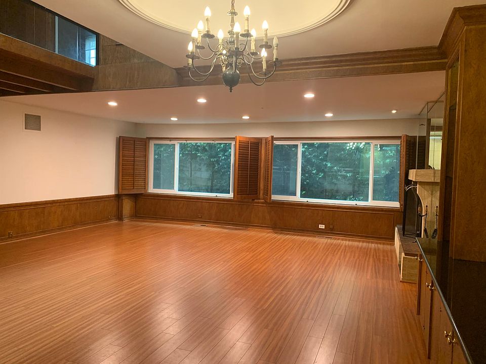 1st image of 12915 Bloomfield St APT 3