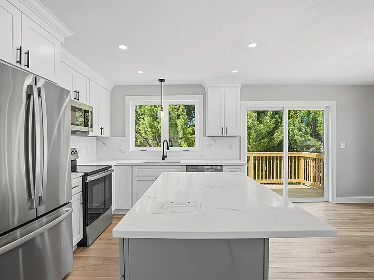 20A Beaumont Rd — Photo 12