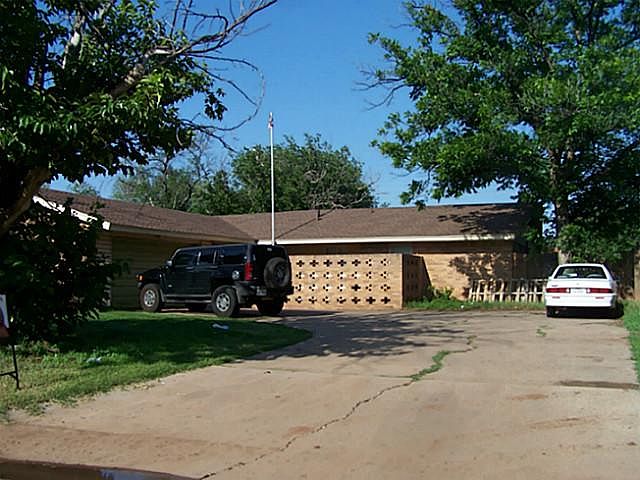 1st image of 1819 Glenhaven Dr